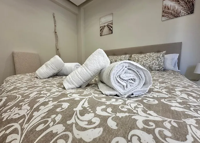 Apartamento Encantador En El Centro De Con Parking Opcional *