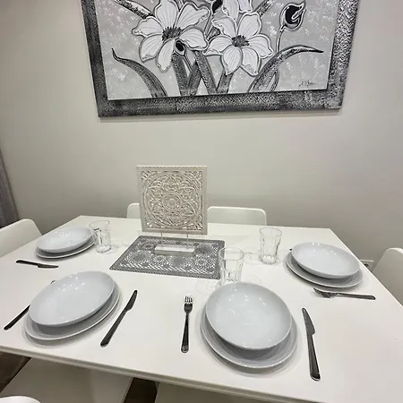 Encantador En El Centro De Con Parking Opcional Apartamento *